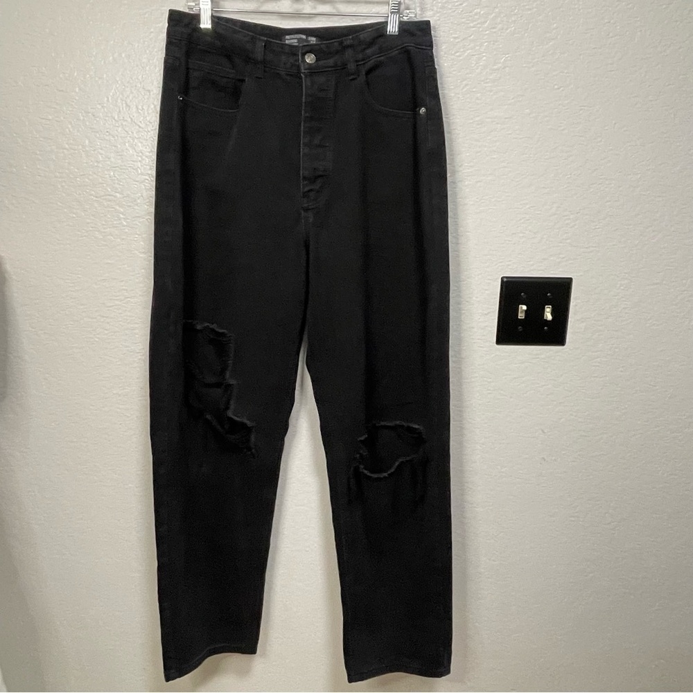 Prettylittlething Boyfriend Black Denim Ripped Button Fly Jeans Size 10